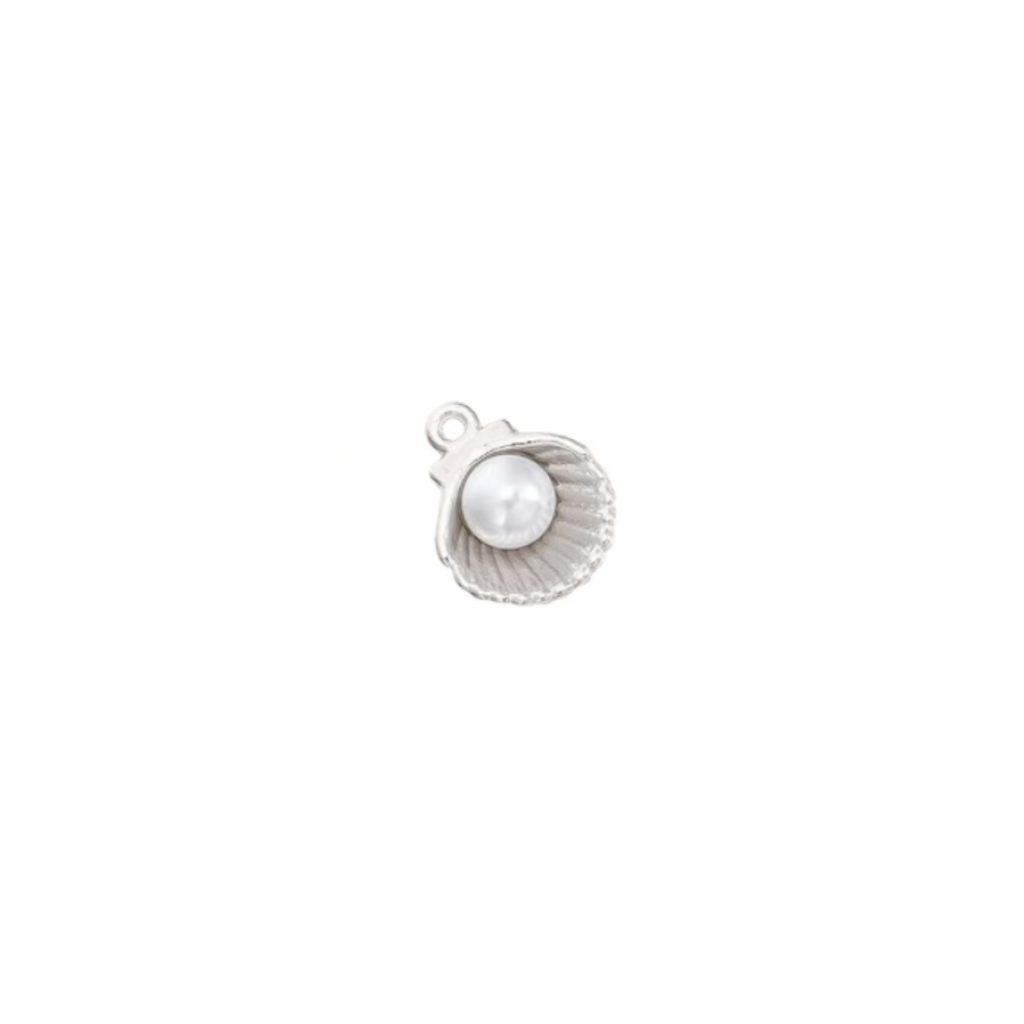 SILVER PEARLY SHELL CHARM